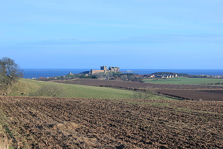 Bamburgh castle, Northumberland, gamle monumentet