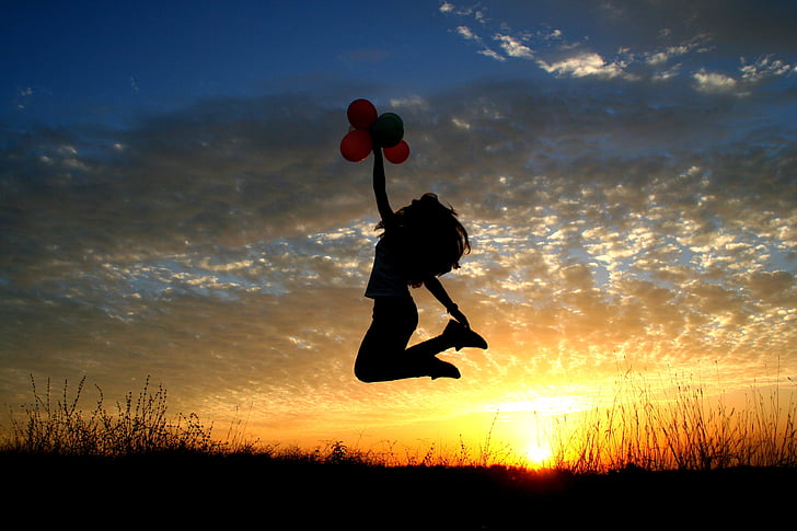 Flicka, solnedgång, ballonger, Bounce, flyg, solen, Sky moln