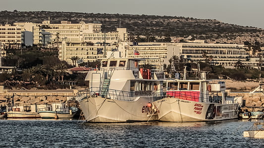 Ciprus, Ayia napa, kikötő, csónakok, turizmus, Hajós körutazások, Resort
