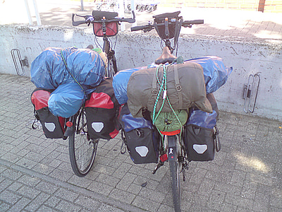 μερικά ποδήλατα, αποσκευές, κάμπινγκ, Ενοικιαζόμενα