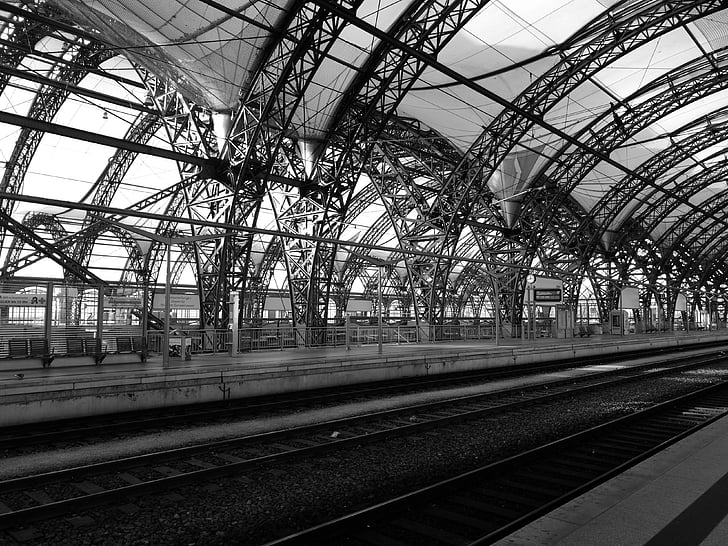 Dresden, dzelzceļa stacija, centrālajā stacijā, tērauda, jumta konstrukcijas, staciju dresden, melnbalts