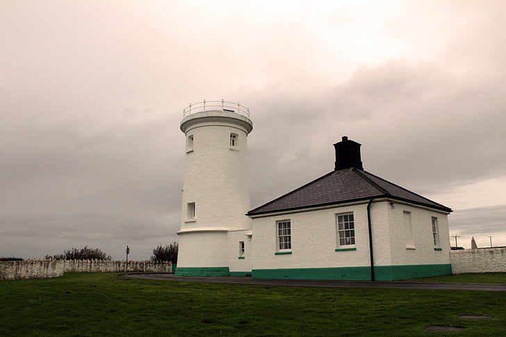 Lighthouse, Molnigt, stormigt, kusten, Wales, Monknash, Heritage coast