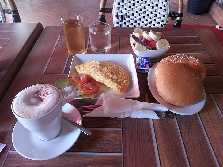 Raňajky v lao, káva, jedlo