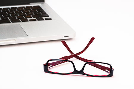 Laptop, Brille, am Arbeitsplatz, Lesebrille, Geschäft, Freizeit, Büro