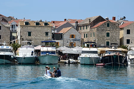 Primosten, Κροατία, λιμάνι, Ακτή, νησί, Αδριατική θάλασσα, στη θάλασσα
