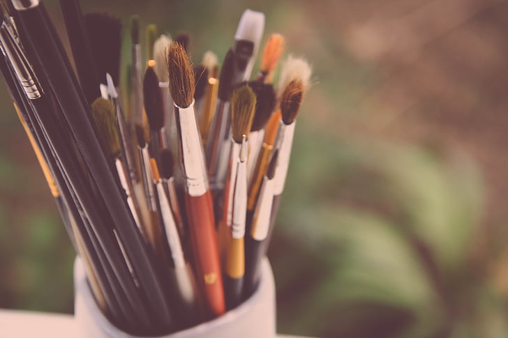 selective, focus, photography, paintbrushes, holder, paintbrush, creativeness