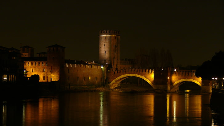 Verona, Itālija, pils, tilts, vēsturisko, naktī, upes