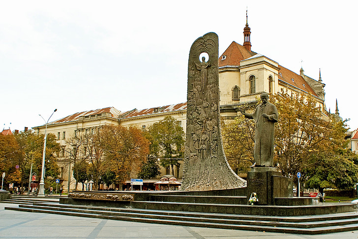 Ukraina, Lviv, Taras shevchenko, penyair, Monumen, patung, arsitektur