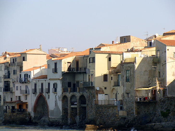 Taliansko, Sicília, Cefalu, more, pobrežie, mesto, staré