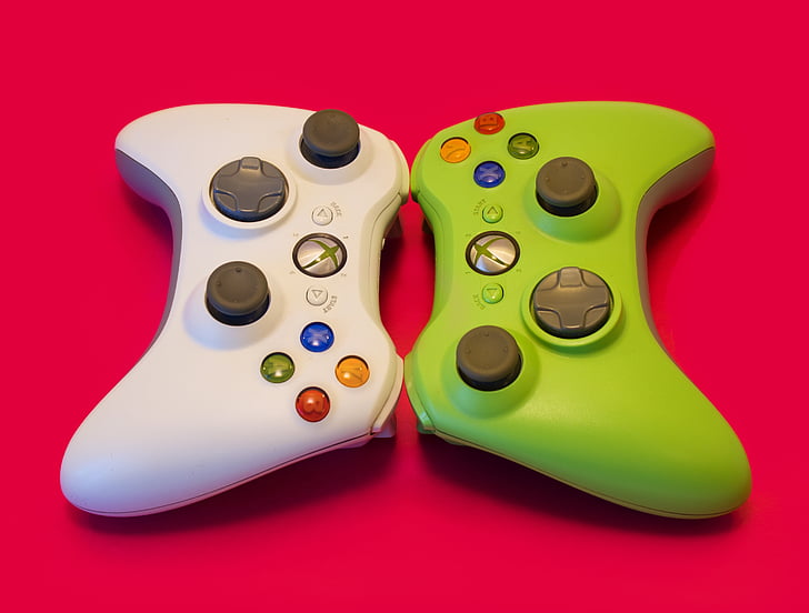 Joystick, Controller, Xbox 360, Himbeer-Hintergrund