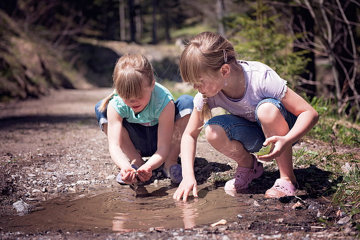 human, children, girl, water, puddle, water-based paints, tadpoles