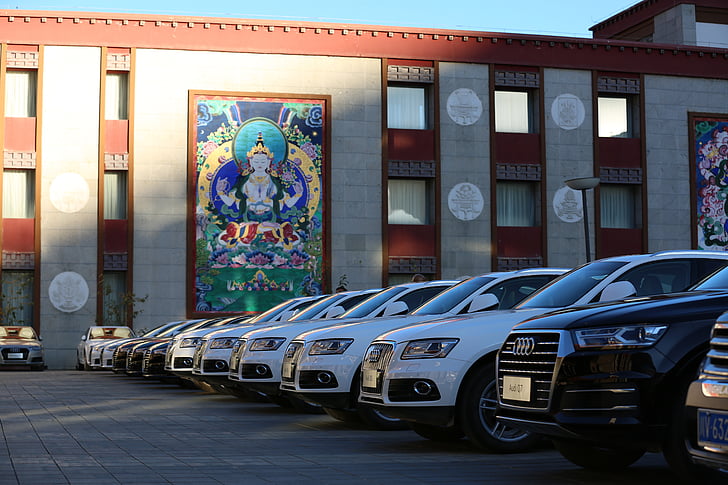 Hiina, inagi aden maakonnas, Audi, auto, Lõpeta parkimine