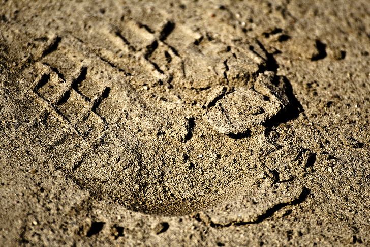 otisci stopala, stope u pijesku, Tragovi u pijesku, otisak stopala, trag, pijesak, Ispišite