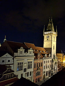 Прага нощ, замък, градски пейзаж, архитектура, залез, наследство, осветление