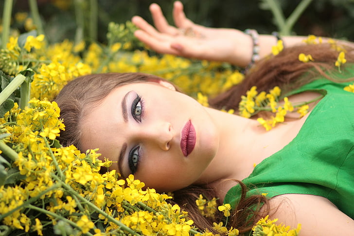 beautiful, beauty, close-up, field, flowers, garden, girl