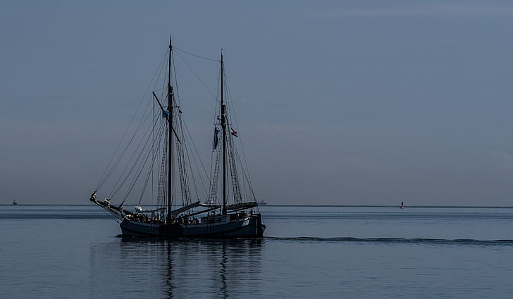 sea, ship, sailing vessel