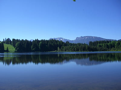 tó, fenyők, hegyek, tükrözés, KÖGEL tó, Nesselwang, Allgäu