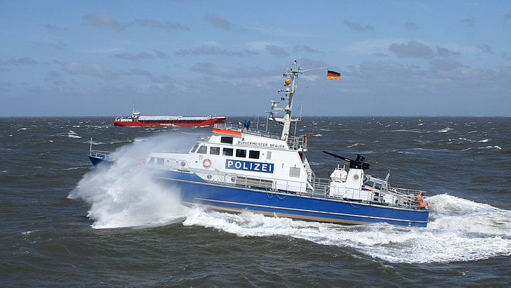 полиции лодке, загрузки, Использование, einsatzkraefe, Куксхафен, Полиция, Северное море