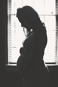 tonuri de gri, Foto, gravide, femeie, lângă, fereastra, mână