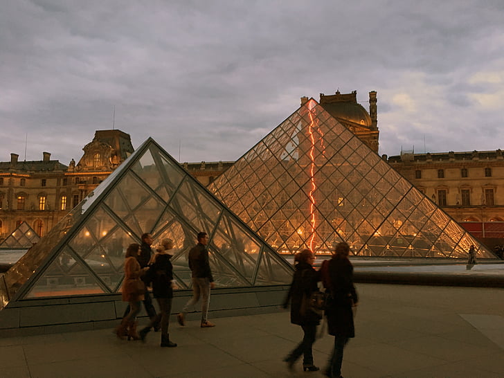 Pariisi, Louvre, pyramidi, Ranska, turistit, muistomerkki, Heritage