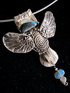 Angel, enkeli huoltaja, helmi, hopea, Art clay hopeasta, kivi, Labradoriitti
