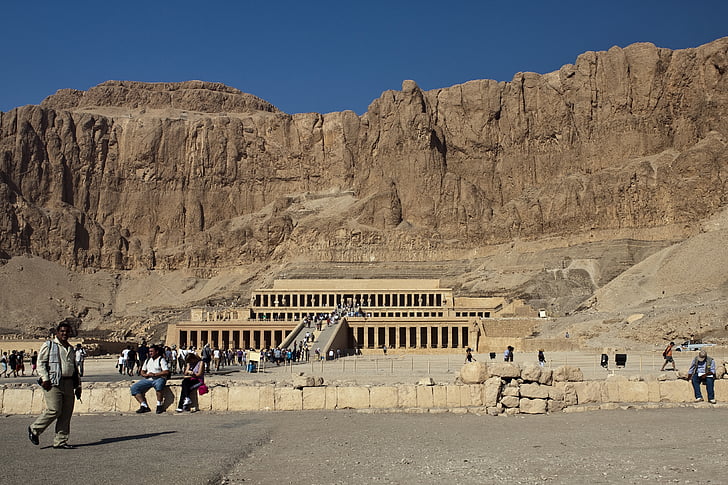 Valle dei re, Deir el-bahri, Egitto, Tempio funerario di Hatshepsut, Archeologia, architettura, montagna