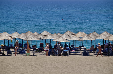 strand, zee, parasols, zomer, vakantie, zand, lounge stoelen