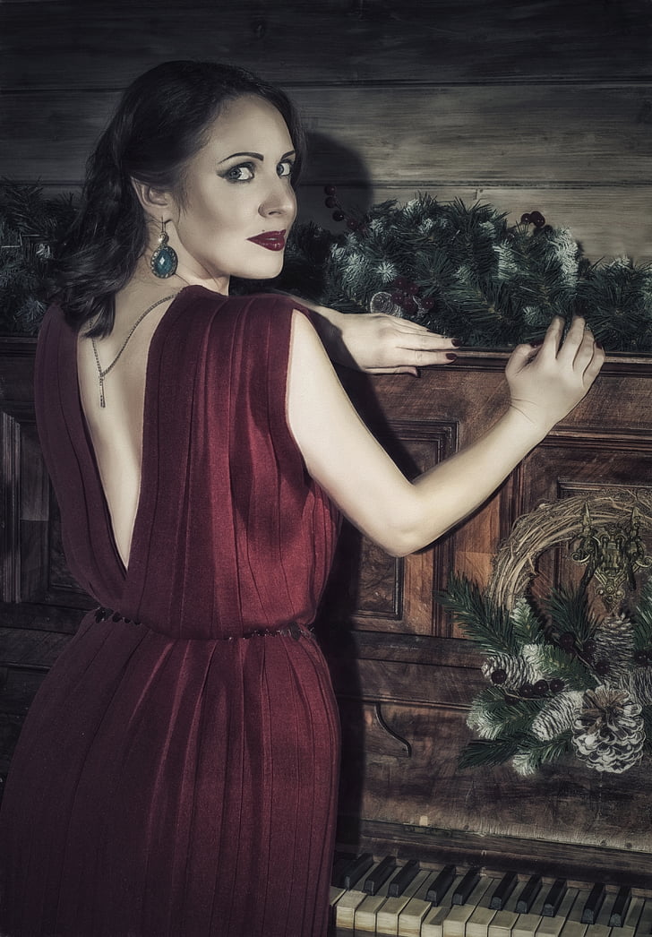 new year's eve, girl, grand piano, red dress, earrings, portrait, person