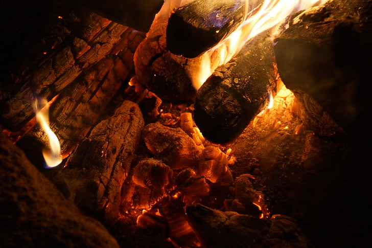 ohniska, oheň, drevo