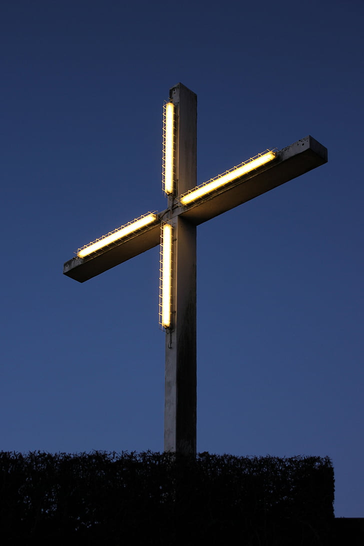 bamberg, cross, lighting, christianity, religion, crucifix, spirituality
