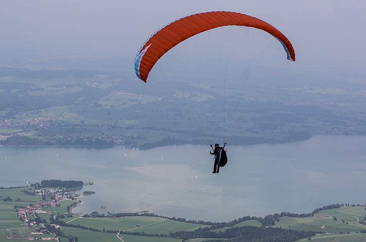Sport, glide, paragliding