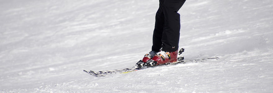 skiing, ski boots, drive, winter sports, winter, snow, mountains
