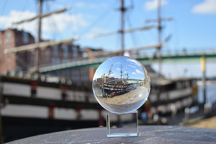 admiral nelson, ship, ball, glass ball, globe image, bremen, boot