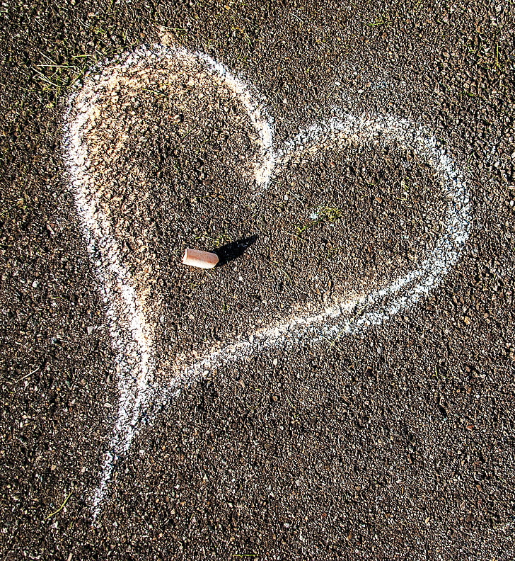 chalk, heart, love, embassy, asphalt, be in love, backgrounds