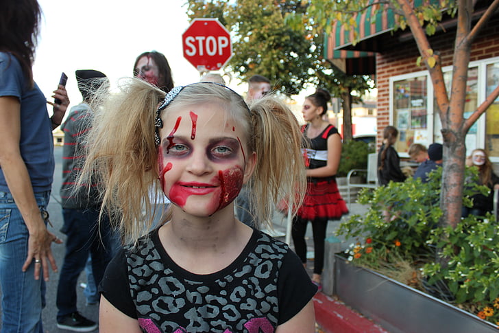 Zombie, dia das bruxas, cara, menina, make-up, jovem, bonito