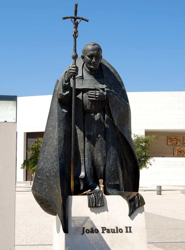 Papa, Statua, Giovanni paolo secondo, bronzo, Fatima, Santuario, Portogallo