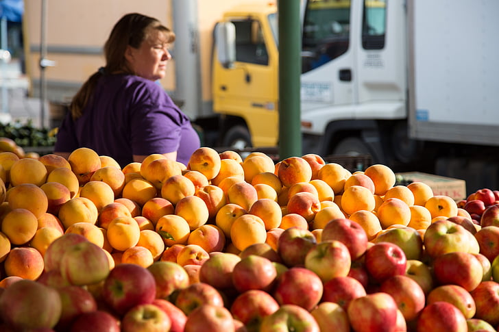 jabolka, breskve, sadje, sveže trga, sadne stojalo, kmet, kmet na trgu