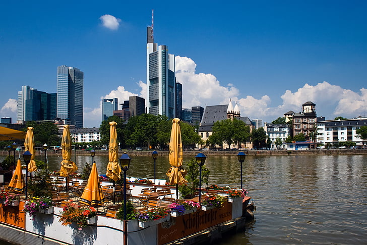 Frankfurte pie Mainas, galvenais, centrs, upes, pilsētas centrs, Frankfurtē pie Mainas Vācijā, siluets