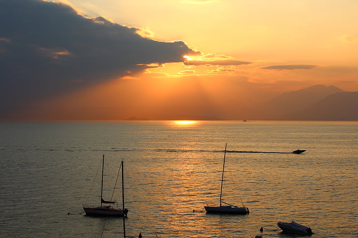 Garda, günbatımı, bulutlar, Güneş, yelkenli tekne, Powerboat, abendstimmung