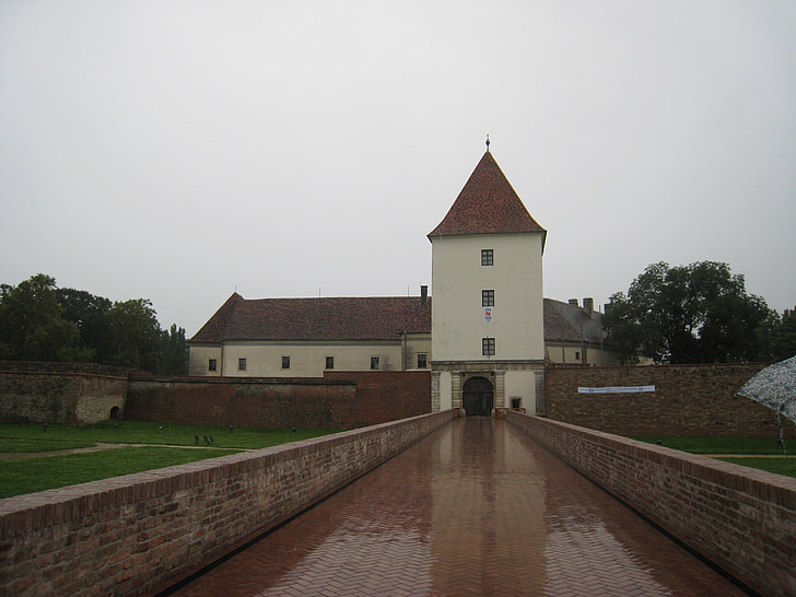 sárvár, ปราสาท, สะพาน, คูเมือง, ฝนตก, สภาพอากาศฝนตก