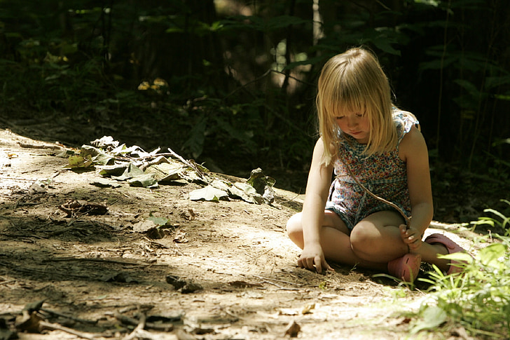 child, playing, quiet, dirt, girl, kid, young
