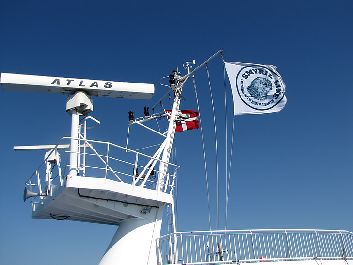 smyril line, ferry, flagpole, flag, wind, north atlantic, norröna