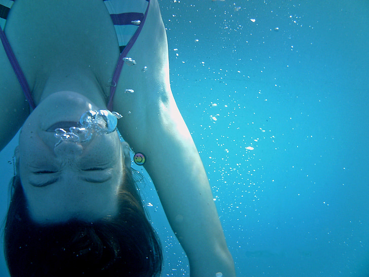 dykning, Pige, dyk, Hold din ånde, luftbobler, op og ned, undervands