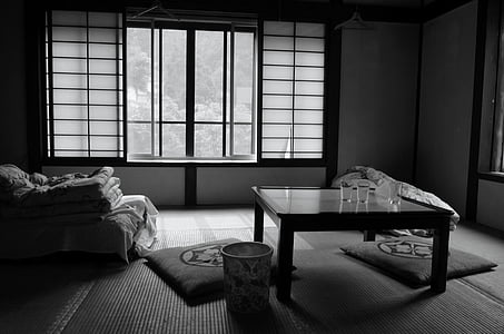 quarto, cama e pequeno-almoço, Japão, futon, esteiras de tatami, preto e branco