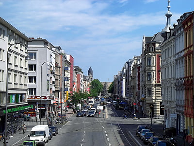 Köln, Németország, épületek, építészet, utca, forgalom, járművek