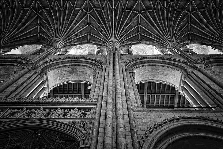 Nave, kolommen, bogen, plafond, Kathedraal van Norwich, klassieke, christelijke