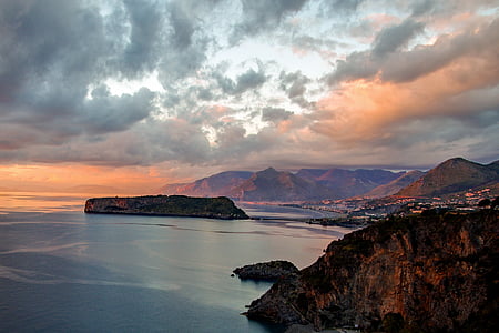 Praia a mare, zalazak sunca, podne, Calabria, Italija, Otok dino, krajolik