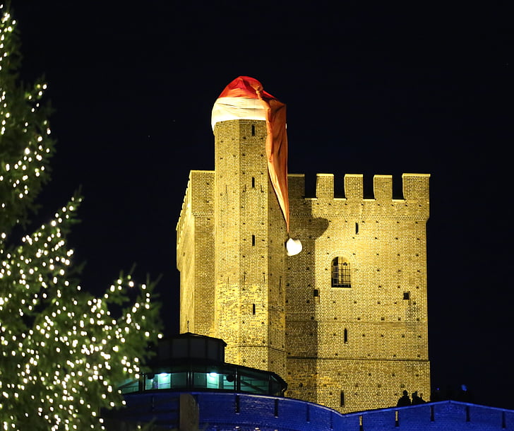 kodols, Terase kāpnēm, Helsingborg, apgaismoja, Santa hat