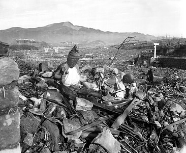 bom atom, senjata pemusnah massal, kehancuran, Nagasaki, Jepang, 1945, Perang
