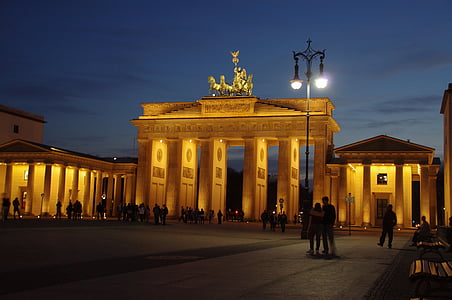 építészet, épület, Berlin, város, ház homlokzata, Németország, éjszaka